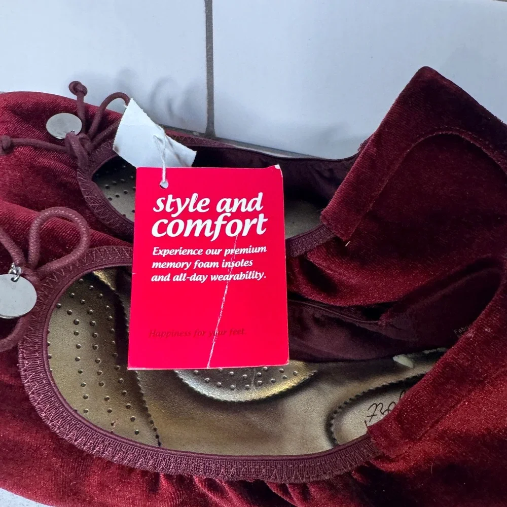dexflex Comfort Burgundy Velvet Ballet Flats Memory Foam Bow Shoes Womens 10 NWT